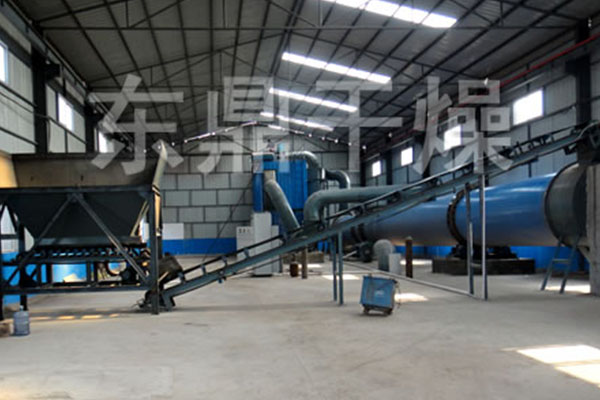 億佳煤香飄萬(wàn)里走進(jìn)平頂山市億佳煤香貿(mào)易有限公司煤泥烘干機(jī)試機(jī)現(xiàn)場(chǎng)